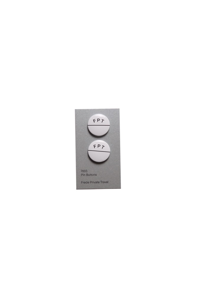 7003 Pin buttons, White
